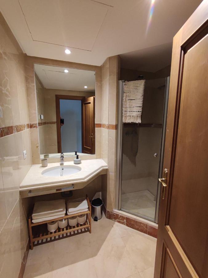 Costalita On The Beach - 3 Bedroom Cosy Apartment Estepona Eksteriør bilde