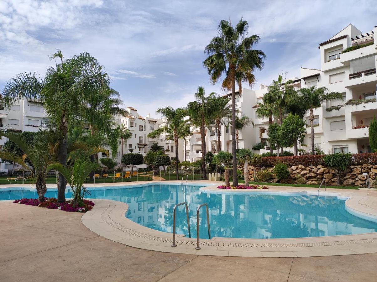 Costalita On The Beach - 3 Bedroom Cosy Apartment Estepona Eksteriør bilde