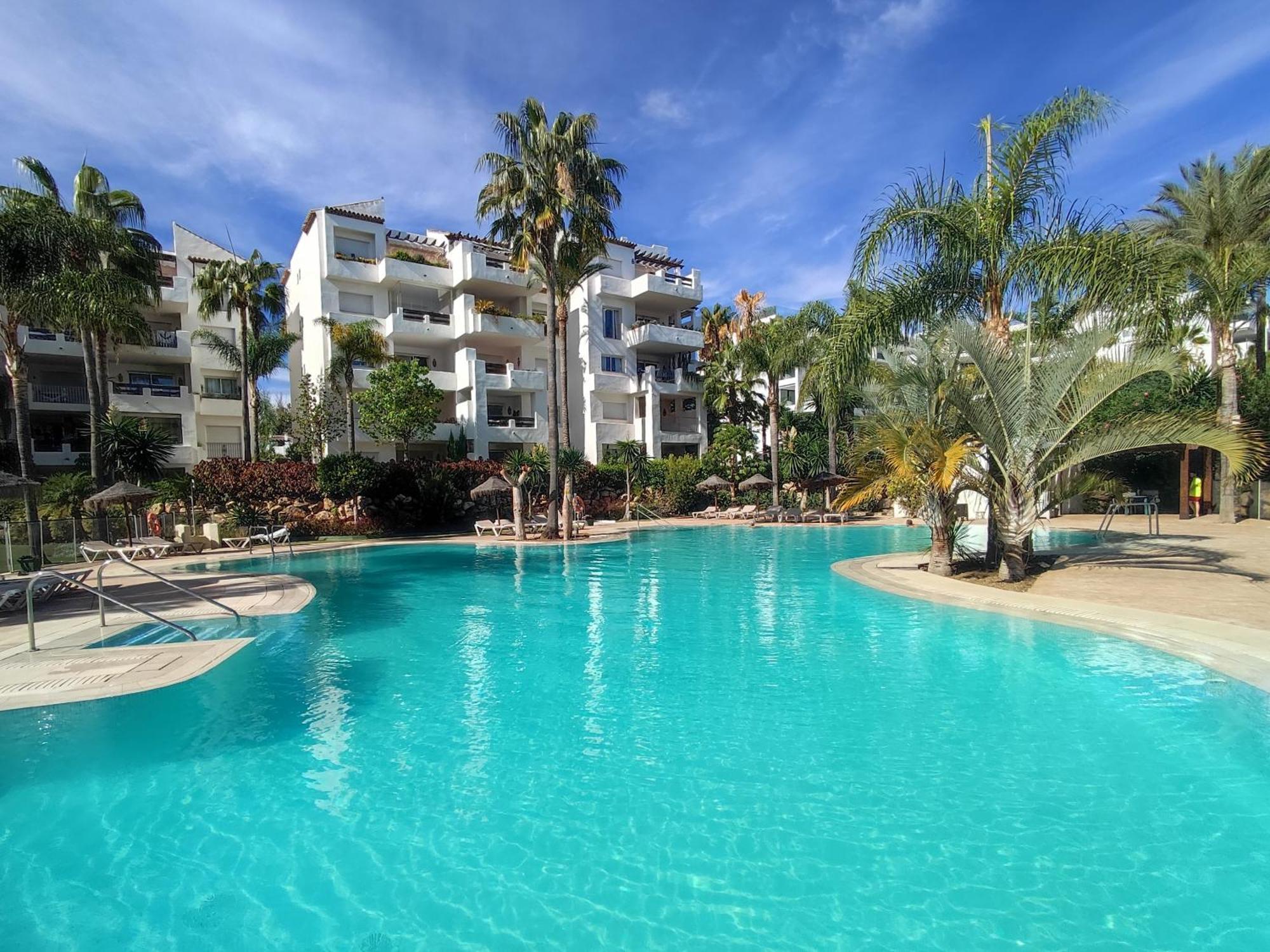 Costalita On The Beach - 3 Bedroom Cosy Apartment Estepona Eksteriør bilde